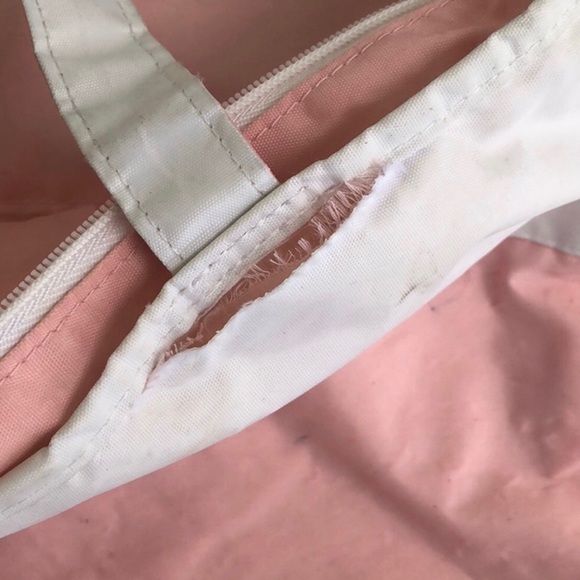 Adidas vintage blush pink nylon bag! - Picture 4 of 8
